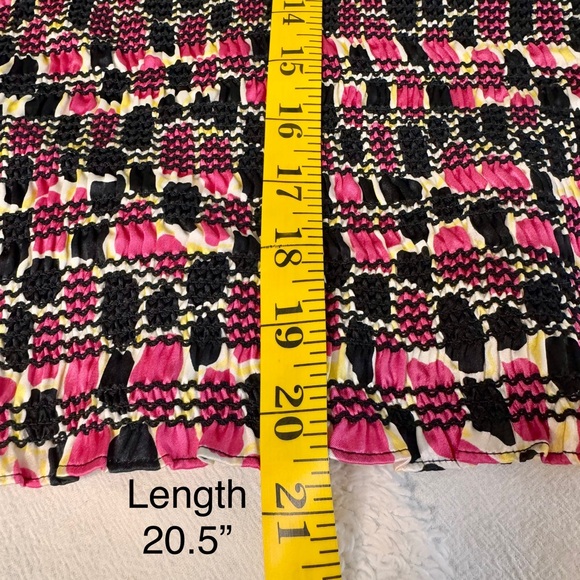 INC International Concepts Silk Blouse Sz 6 Smocked V-Neck‎  Giraffe Pattern - Picture 8 of 14